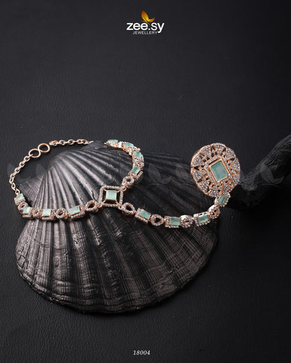 Delicate Anja Accessories - Anja 