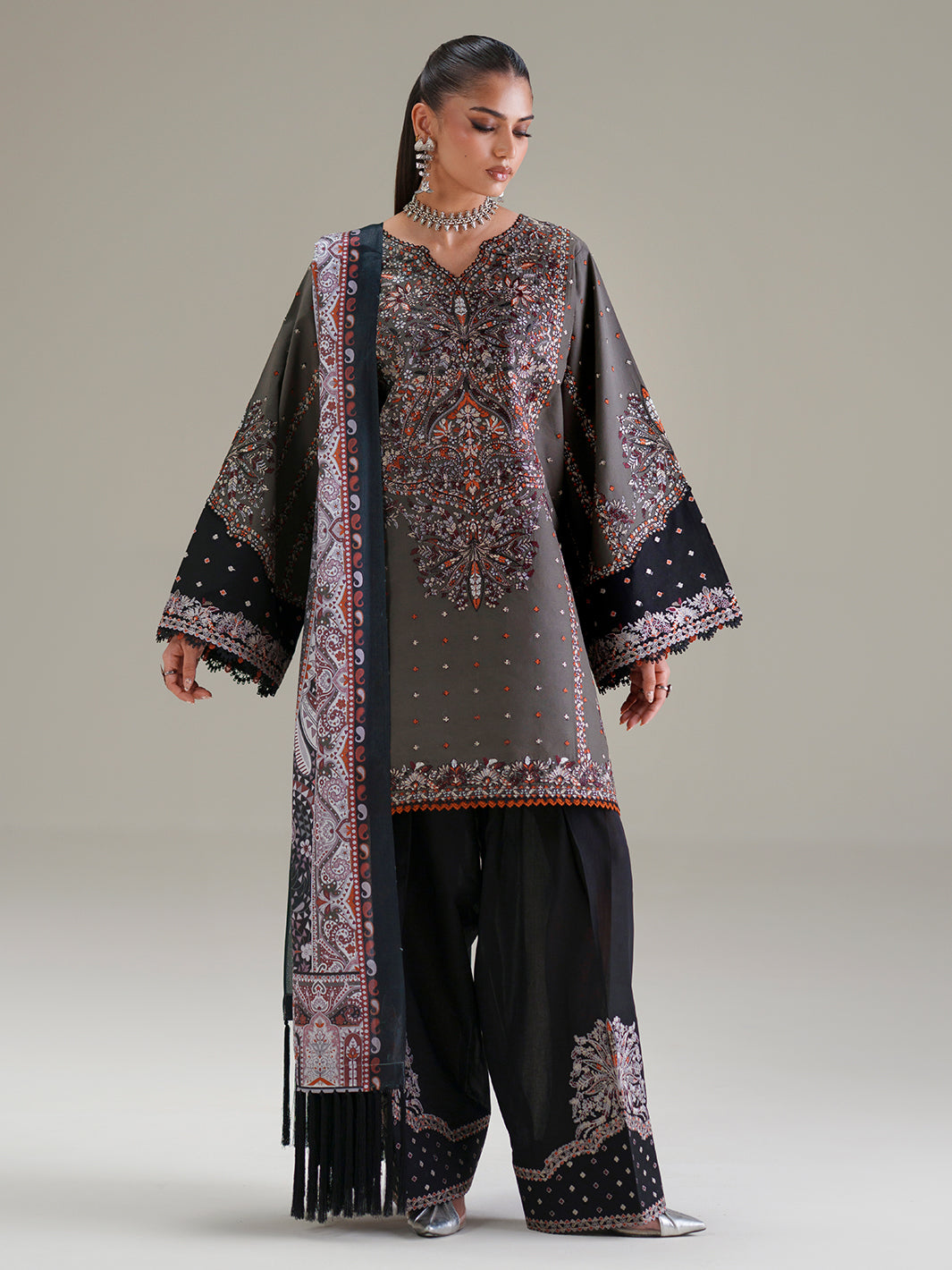 Bin Ilyas | Amour Luxury Lawn 26 |182-A - Luxury Dress - available at Maria Faisal in UK and USA.