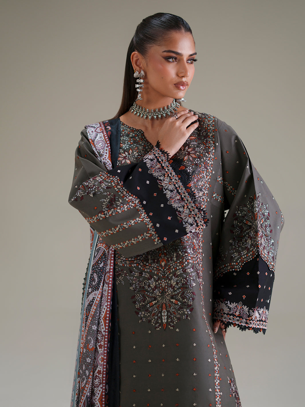 Bin Ilyas | Amour Luxury Lawn 26 |182-A - Luxury Dress - available at Maria Faisal in UK and USA.