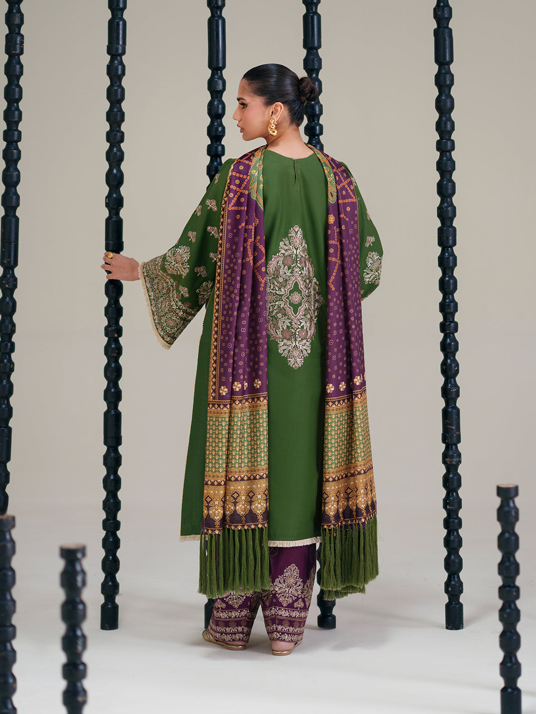 Bin Ilyas | Amour Luxury Lawn 26 | 183-B - Luxury Dress - available at Maria Faisal in UK and USA.