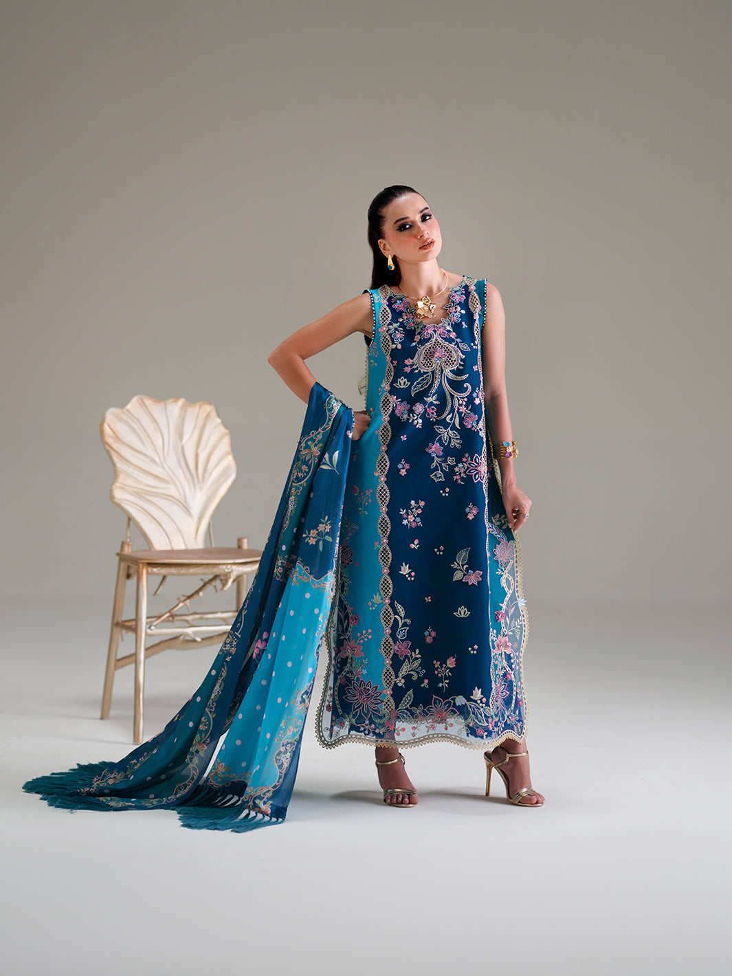 Bin Ilyas | Amour Luxury Lawn 26 | 184-A - Luxury Dress - available at Maria Faisal in UK and USA.