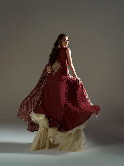 Bin Ilyas | Amour Luxury Lawn 26 | 185-A - Luxury Dress - available at Maria Faisal in UK and USA.