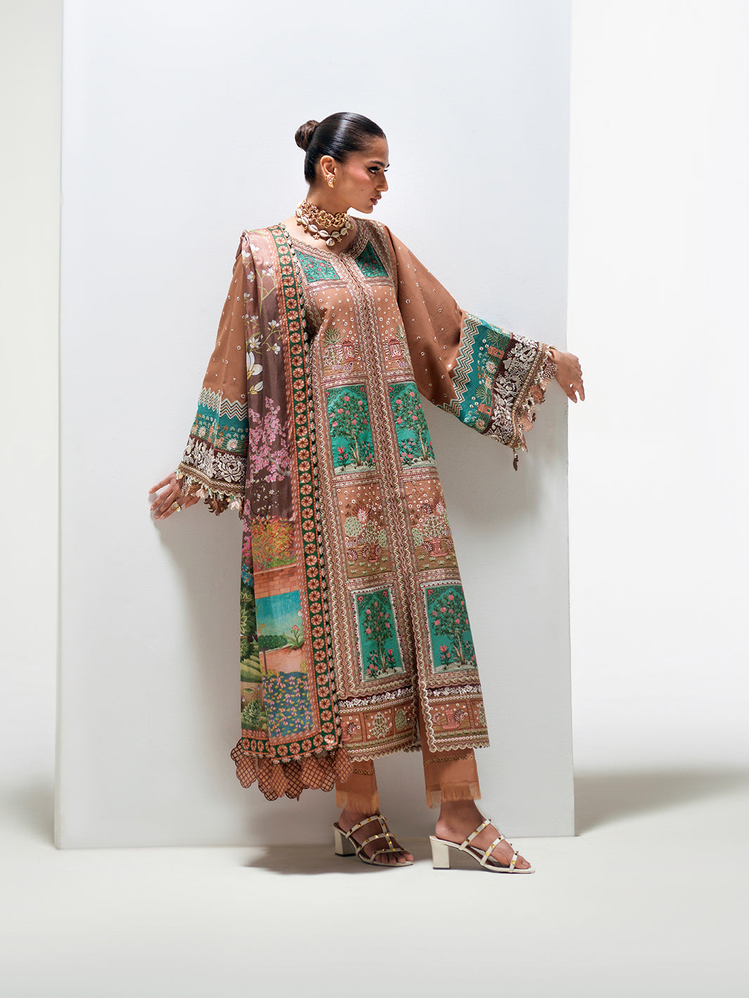 Bin Ilyas | Amour Luxury Lawn 26 | 186-B - Luxury Dress - available at Maria Faisal in UK and USA.