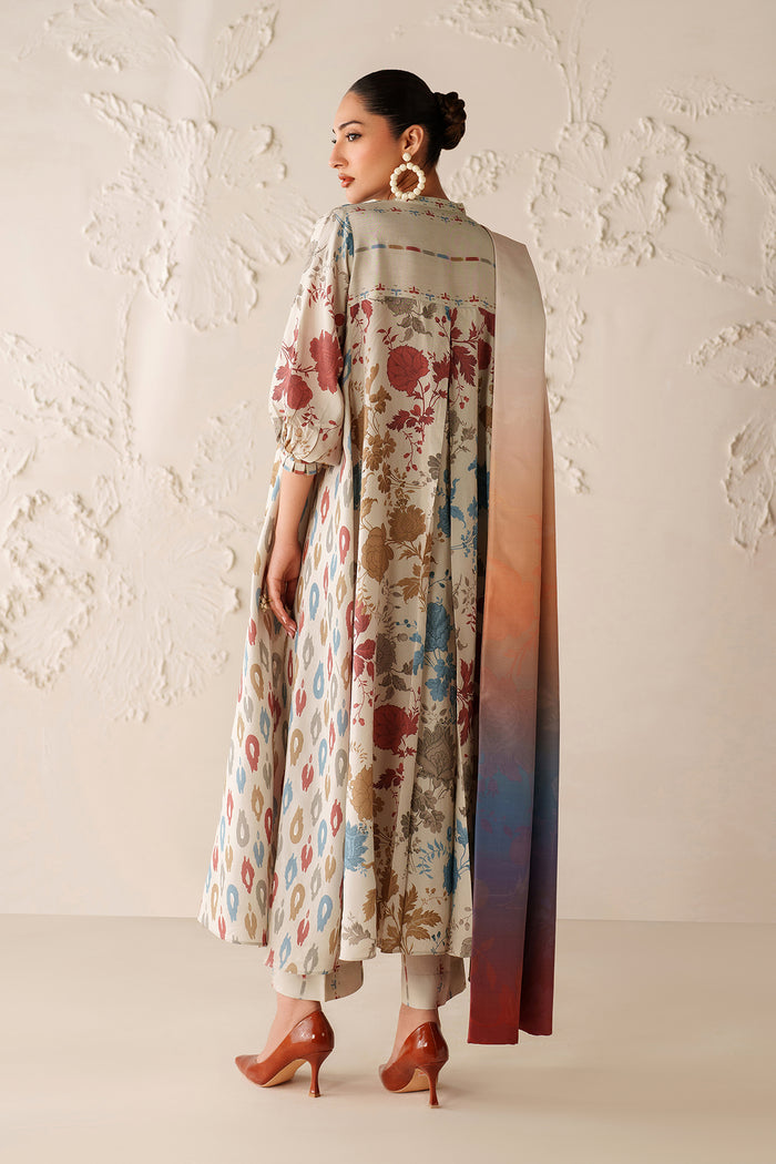 Baroque | Luxury Pret 25 | UF-4300 - Formal Dress - available at Maria Faisal in UK and USA.