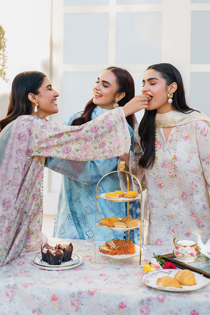 Baroque | Luxury Pret 24 | UF-638 - Designer Dress with Intricate embroidery and embellishments. Shop elegent wedding dress at Maria Faisal.