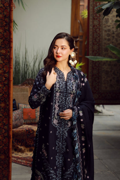 Maryam Hussain | Winter Shawl 25 | Roohi - Formal Dress - available at Maria Faisal in UK and USA.