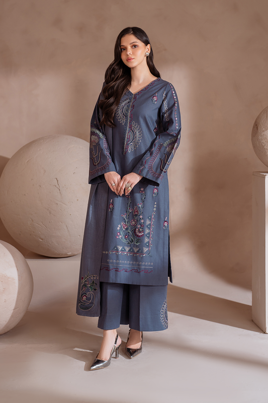 Iznik | Exclusive Winter | UE-360 - Ladies Clothes - Maria Faisal