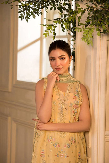 Sobia Nazir | Vital Lawn 25 | 1B by Maria Faisal - Registered Vendor of : Sobia Nazir - type : Ladies Clothes - 100% original wedding dresses