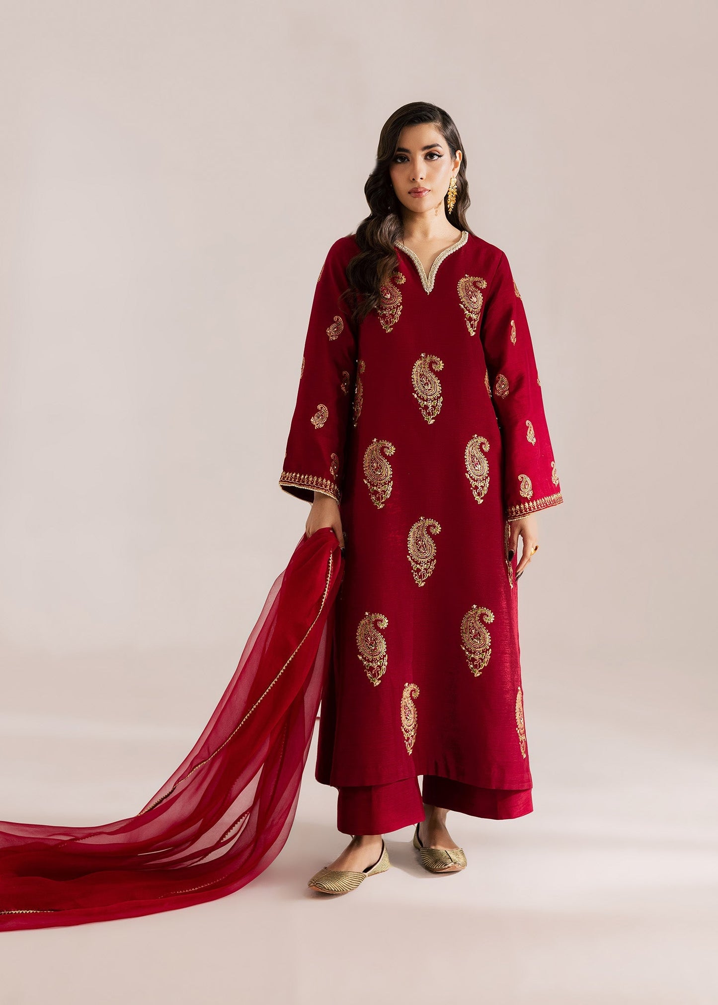Sadaf Fawad Khan | Silk Luxury Pret 26 | Sera - Dress - available at Maria Faisal in UK and USA.