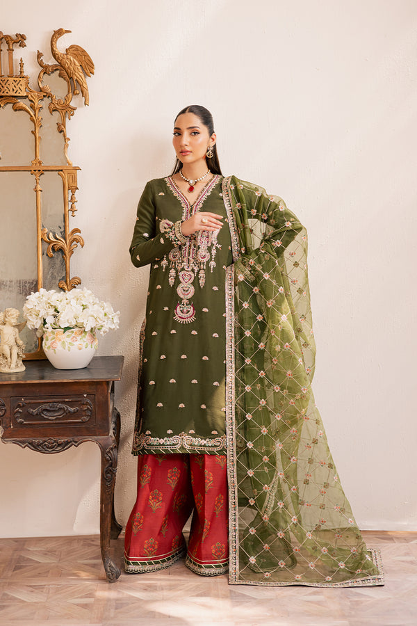 Emaan Adeel I Suave Luxury Formals I ORAYA - Ladies Clothes - Maria Faisal