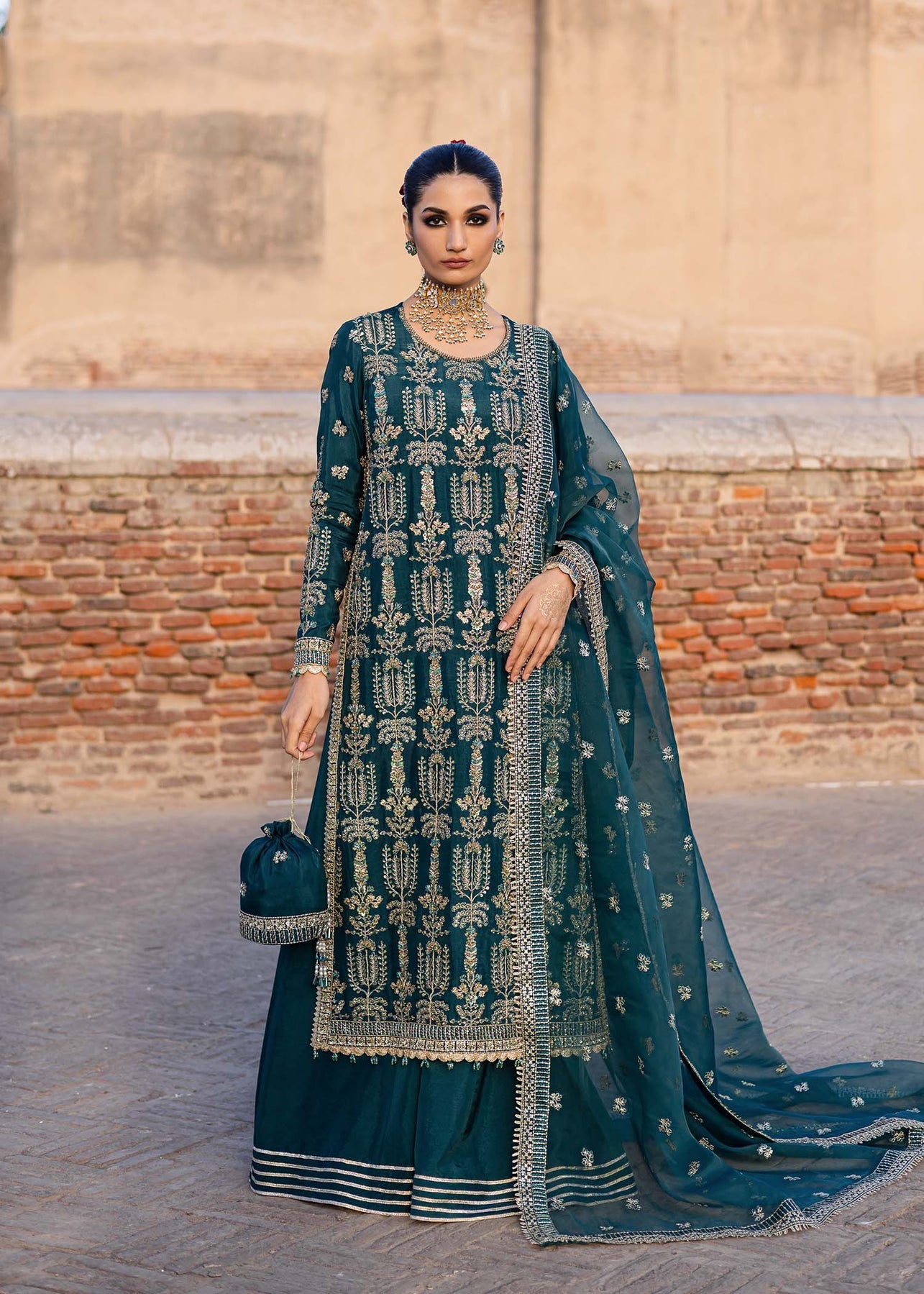 Akbar Aslam | Dastaan Luxury Formals | Nazgul by Maria Faisal - Registered Vendor of : Akbar Aslam - type : Ladies Clothes - 100% original wedding dresses