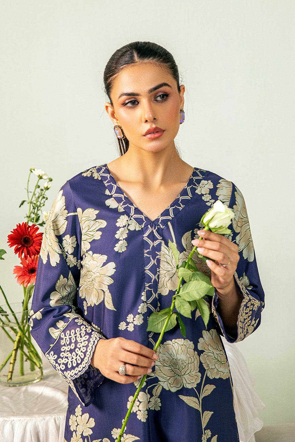 Meeral | Co Ords Sets | MBC-003 by Maria Faisal - Registered Vendor of : Meeral - type : Ladies Clothes - 100% original wedding dresses