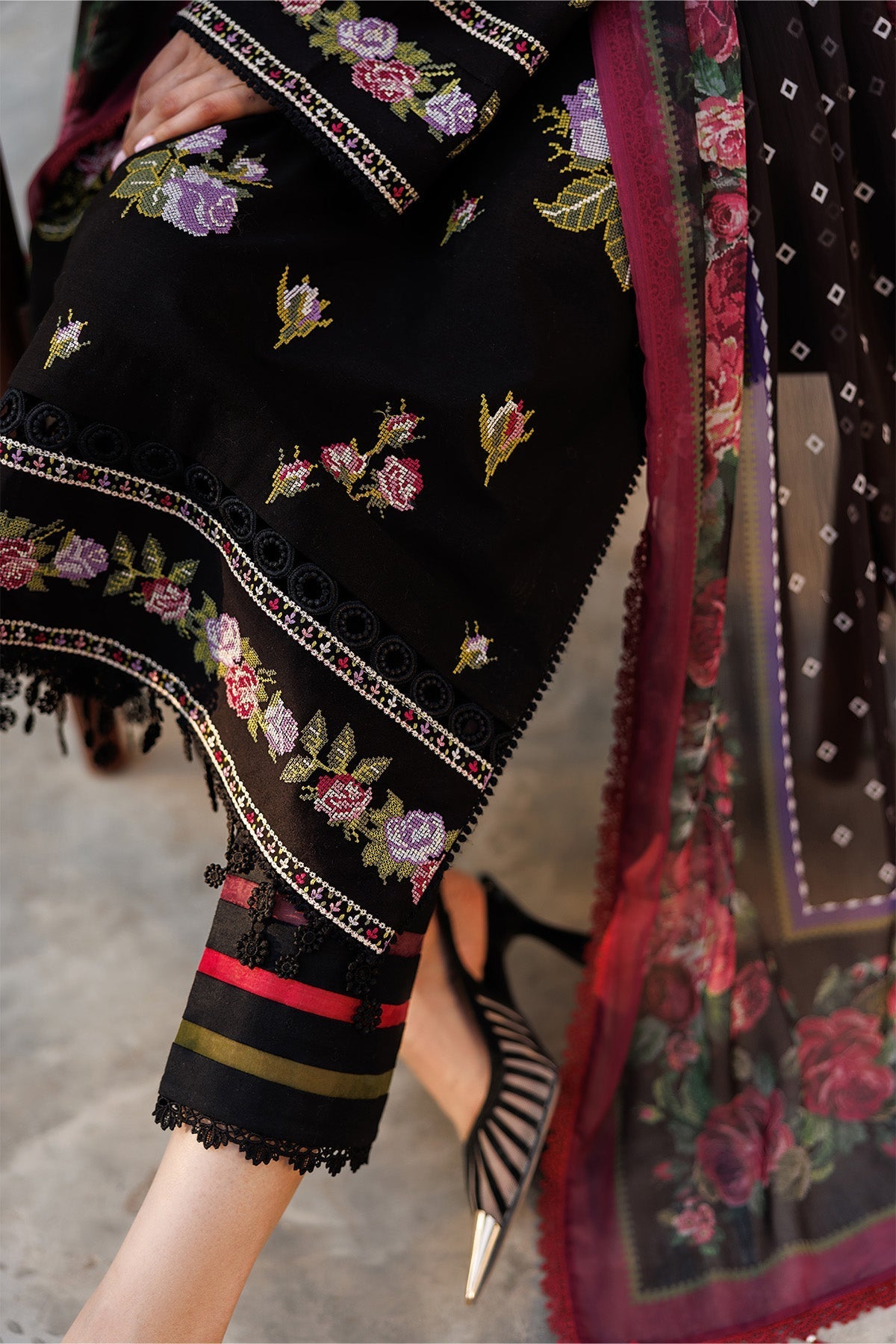 Alizeh | Eid Festive Lawn | AF-EL-7051-Vogue - Luxury Dress - available at Maria Faisal in UK and USA.