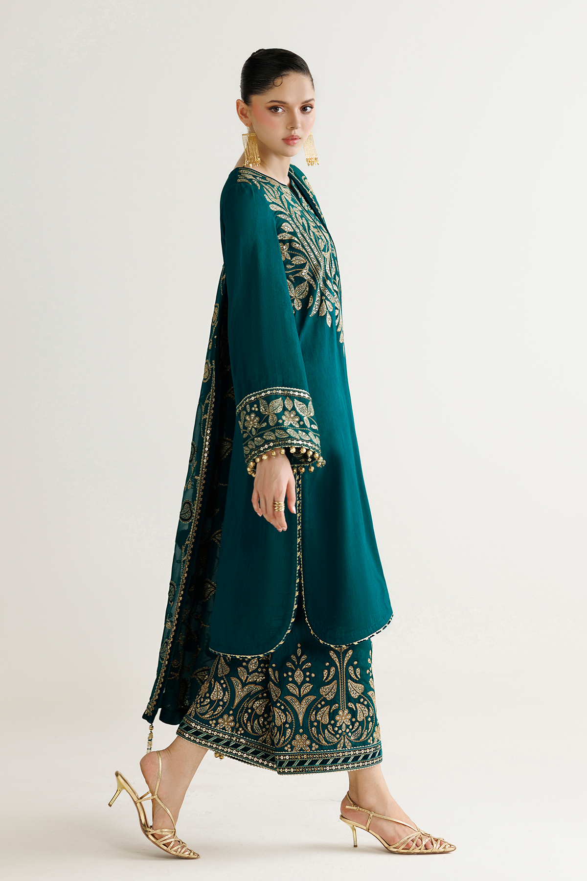 Jazmin | Mirelle Luxury Formals 26 |UR-7092 - Formal Dress - available at Maria Faisal in UK and USA.