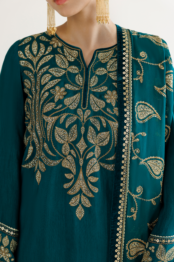 Jazmin | Mirelle Luxury Formals 26 |UR-7092 - Formal Dress - available at Maria Faisal in UK and USA.