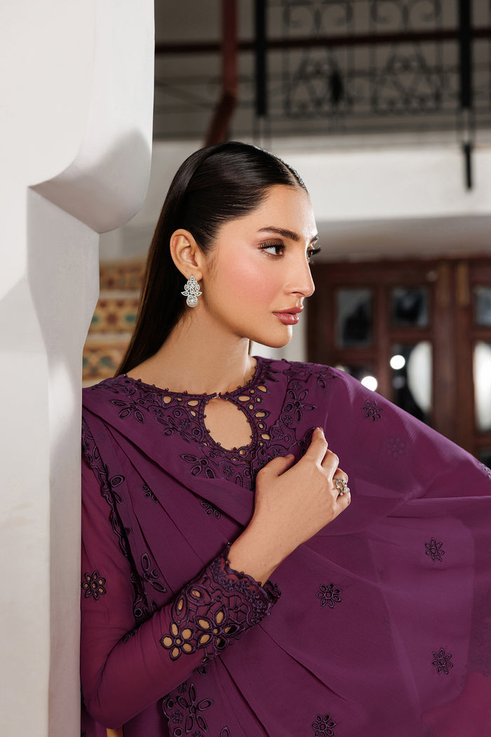 Zarif | Nourah Formals | WADHAI - Formal Dress - available at Maria Faisal in UK and USA.