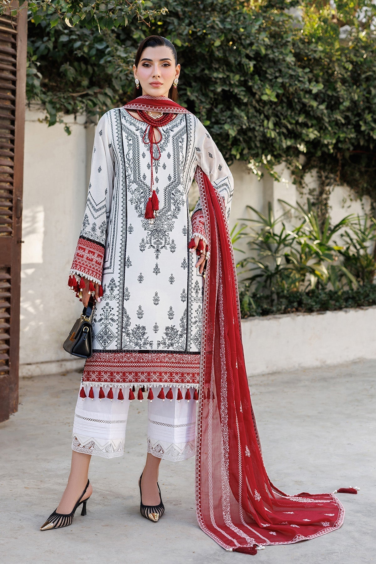Alizeh | Eid Festive Lawn | AF-EL-7056-Kelly - Luxury Dress - available at Maria Faisal in UK and USA.