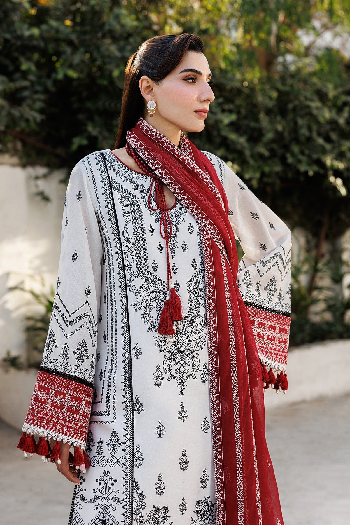 Alizeh | Eid Festive Lawn | AF-EL-7056-Kelly - Luxury Dress - available at Maria Faisal in UK and USA.