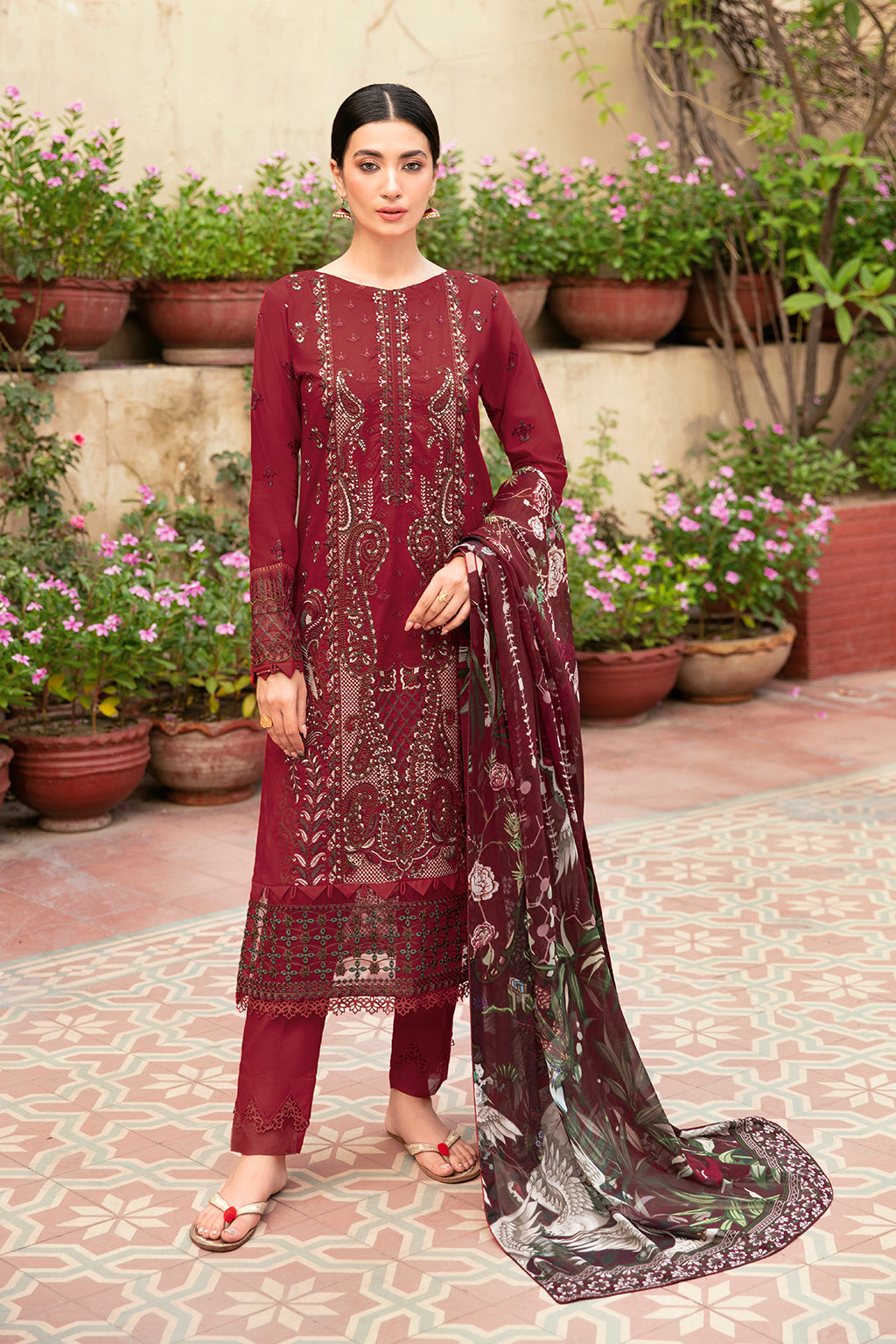Ramsha | Mashaal Luxury Lawn | L-803 - Designer Dress with Intricate embroidery and embellishments. Shop elegent wedding dress at Maria Faisal.