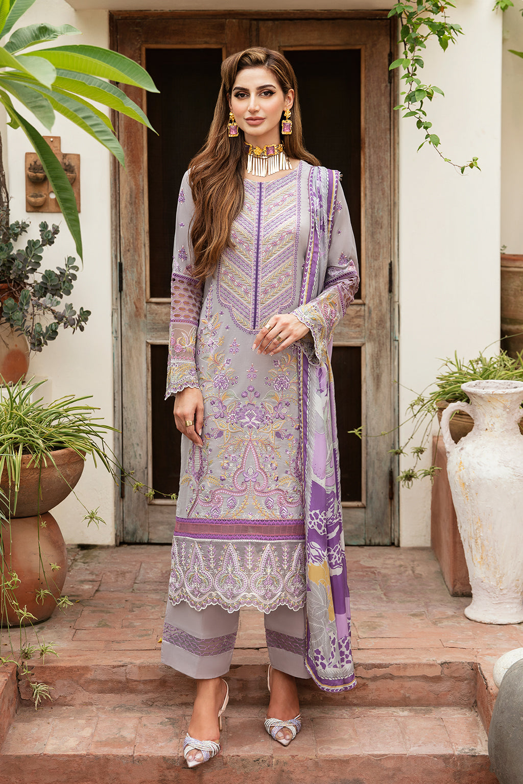 Ramsha | Luxury Lawn 24 | Y-809 - Ladies Clothes - Maria Faisal