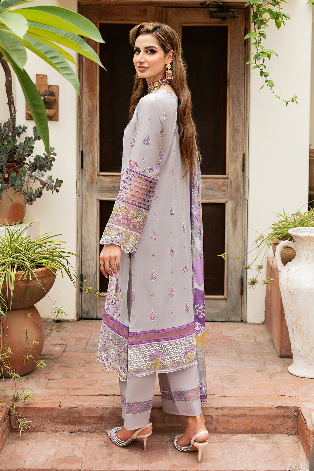 Ramsha | Luxury Lawn 24 | Y-809 - Ladies Clothes - Maria Faisal