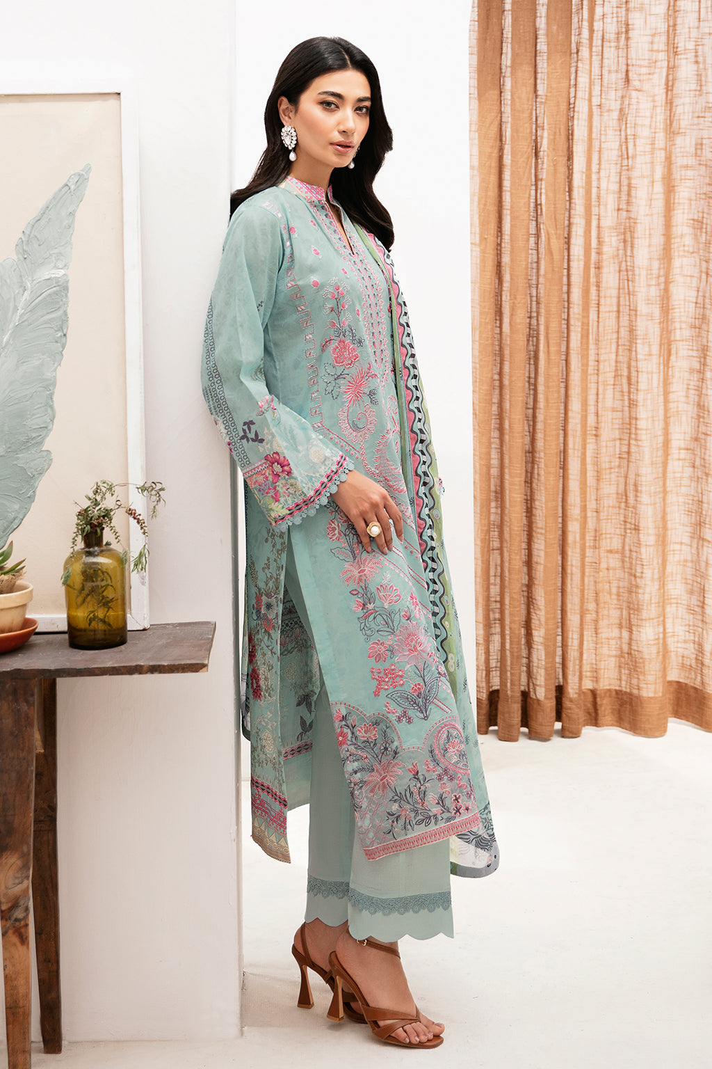 Ramsha | Mashaal Luxury Lawn | L-1110 - Designer Dress with Intricate embroidery and embellishments. Shop elegent wedding dress at Maria Faisal.