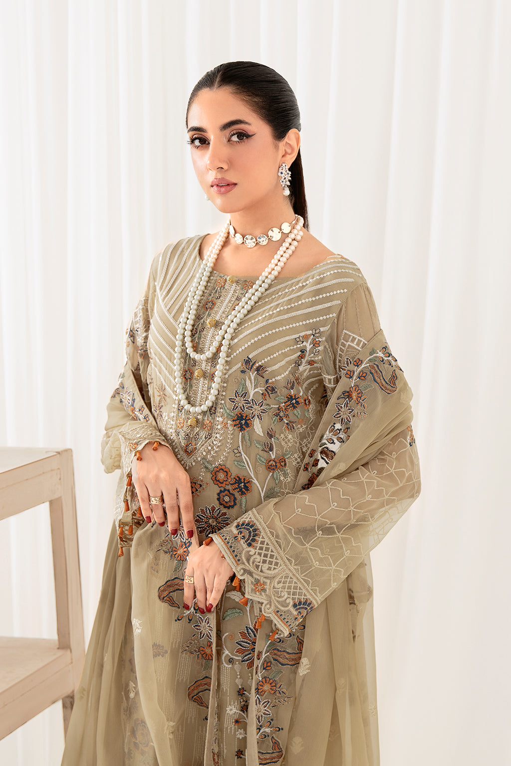 Ramsha | Rangoon Chiffon Collection 24 | D-1001 - Waniyas