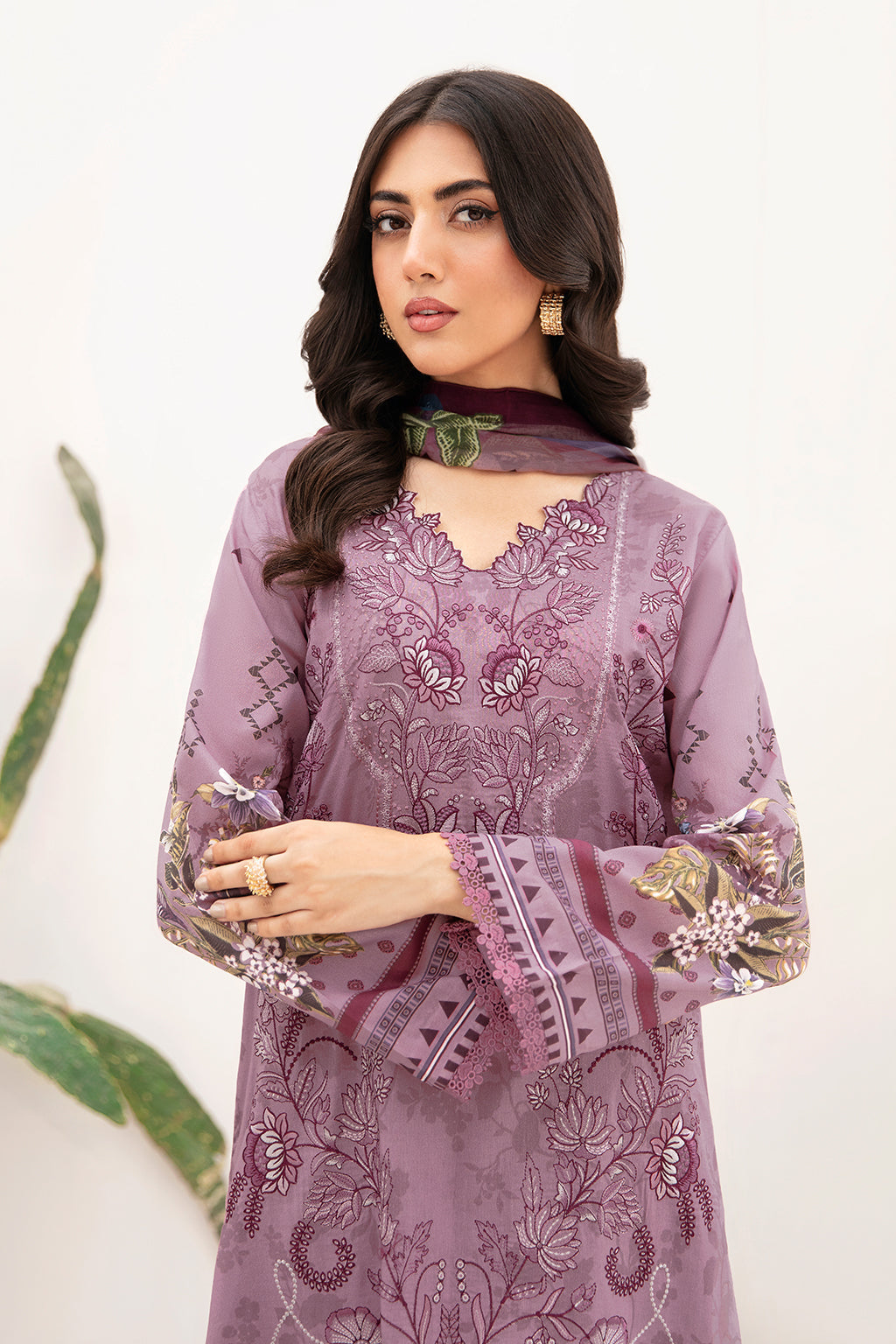 Ramsha | Mashaal Luxury Lawn | L-1103 - Designer Dress with Intricate embroidery and embellishments. Shop elegent wedding dress at Maria Faisal.