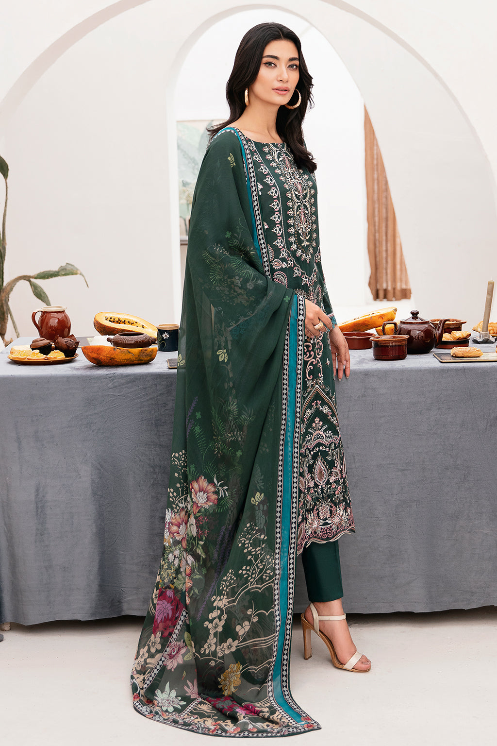 Ramsha | Mashaal Luxury Lawn | L-1109 - Designer Dress with Intricate embroidery and embellishments. Shop elegent wedding dress at Maria Faisal.