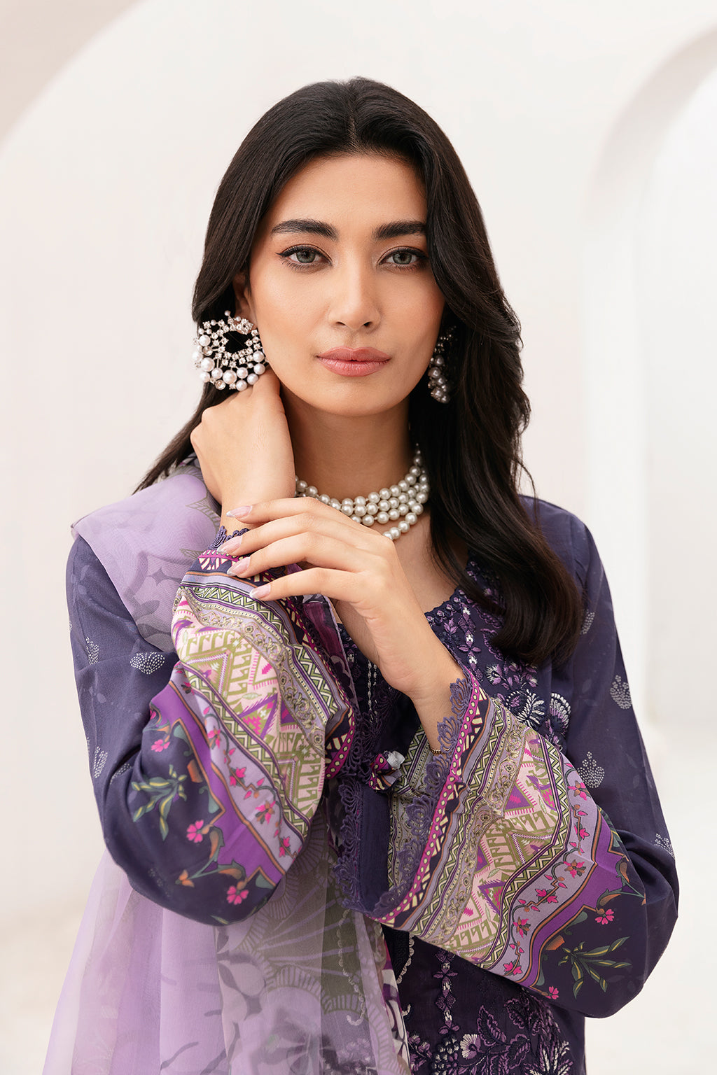 Ramsha | Mashaal Luxury Lawn | L-1105 - Designer Dress with Intricate embroidery and embellishments. Shop elegent wedding dress at Maria Faisal.