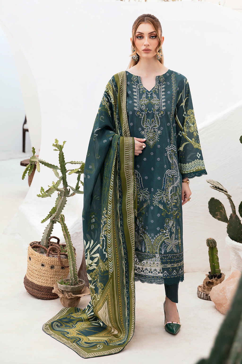 Ramsha | Ghazal Lawn 24 | G-203 - Waniyas