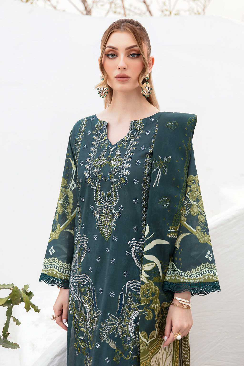 Ramsha | Ghazal Lawn 24 | G-203 - Waniyas