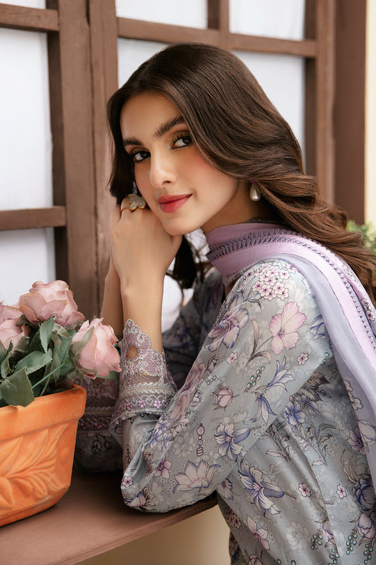 Ramsha | Rangrez Lawn Collection | N-508 - Designer Dress with Intricate embroidery and embellishments. Shop elegent wedding dress at Maria Faisal.