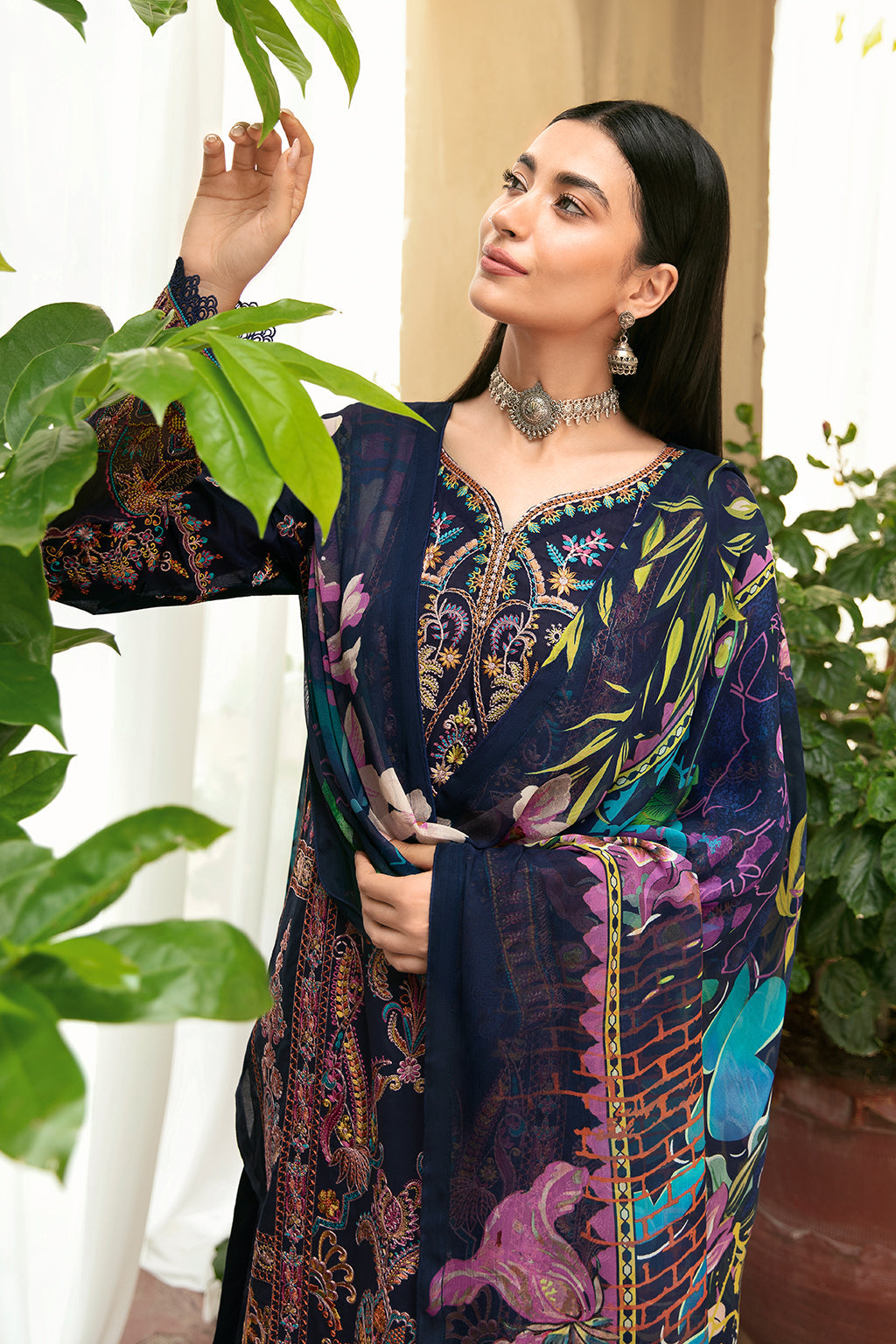 Ramsha | Mashaal Luxury Lawn | L-802 - Designer Dress with Intricate embroidery and embellishments. Shop elegent wedding dress at Maria Faisal.