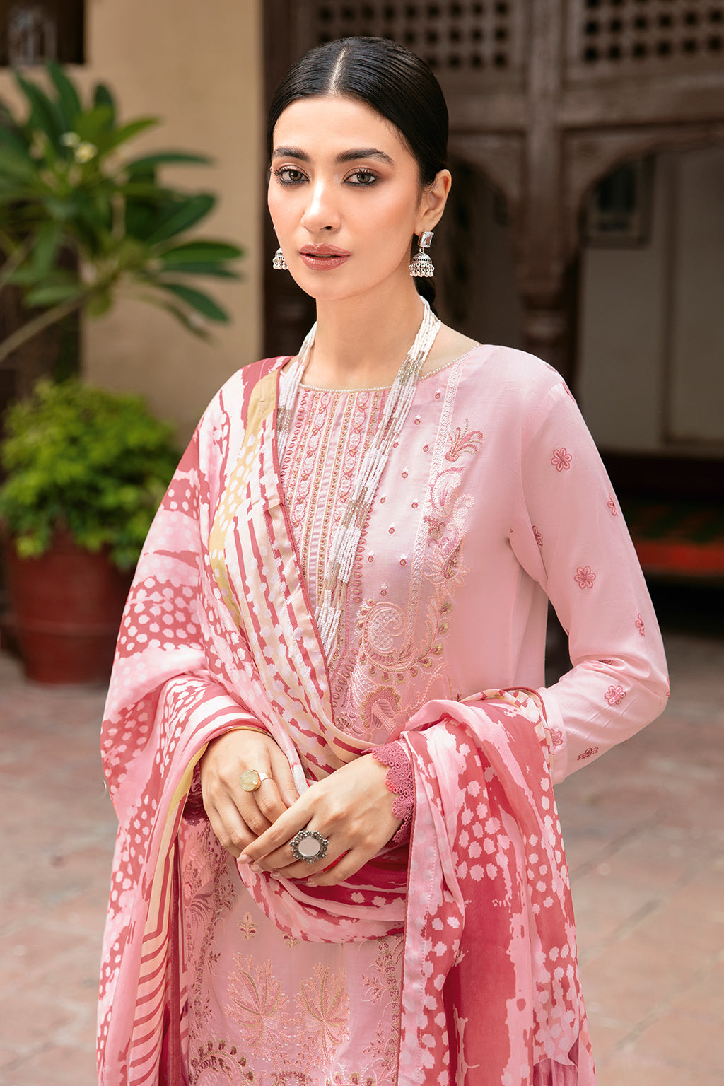 Ramsha | Mashaal Luxury Lawn | L-806 - Designer Dress with Intricate embroidery and embellishments. Shop elegent wedding dress at Maria Faisal.