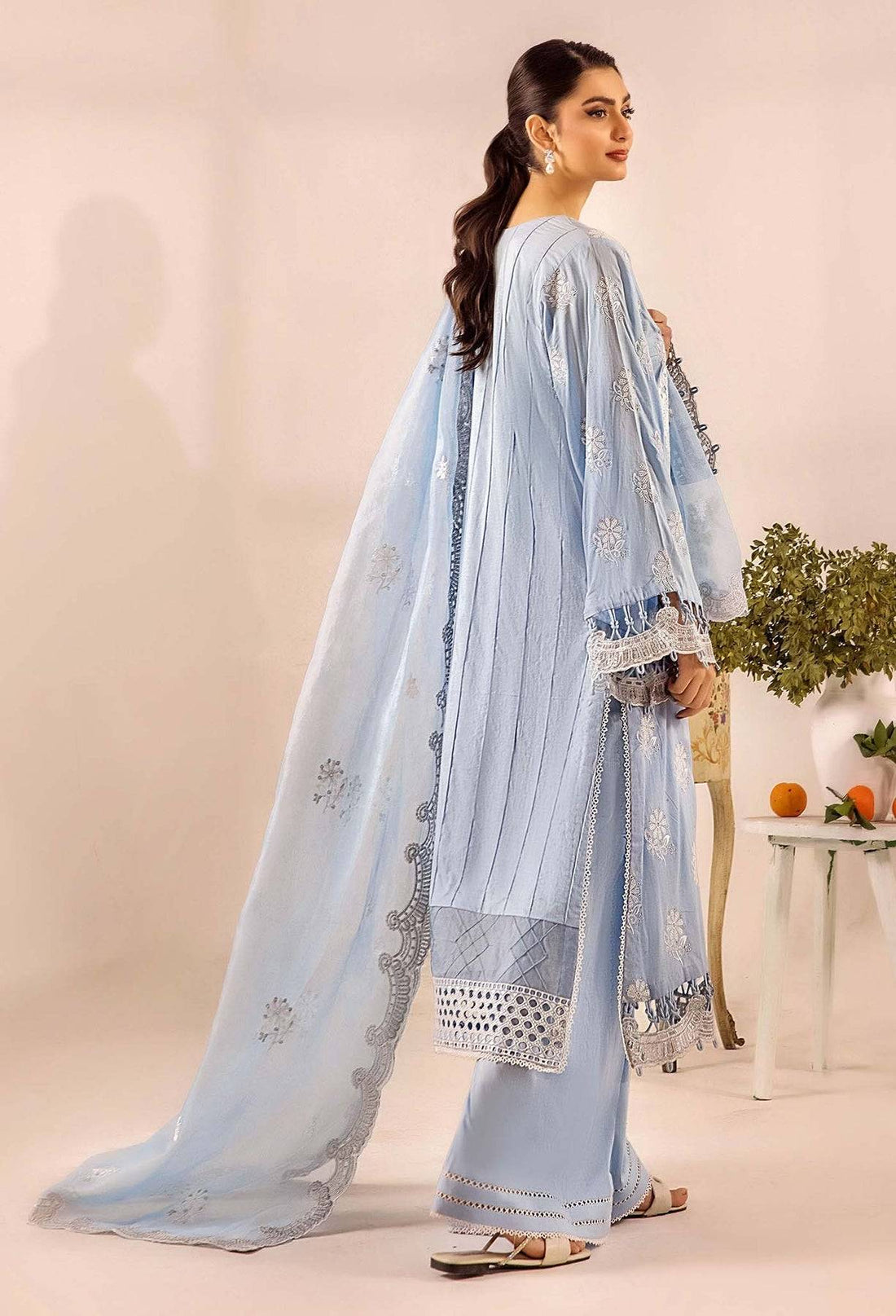 Adans Libas | Chikankari 25 | 4778 by Maria Faisal - Registered Vendor of : Adans Libas - type : Ladies Clothes - 100% original wedding dresses