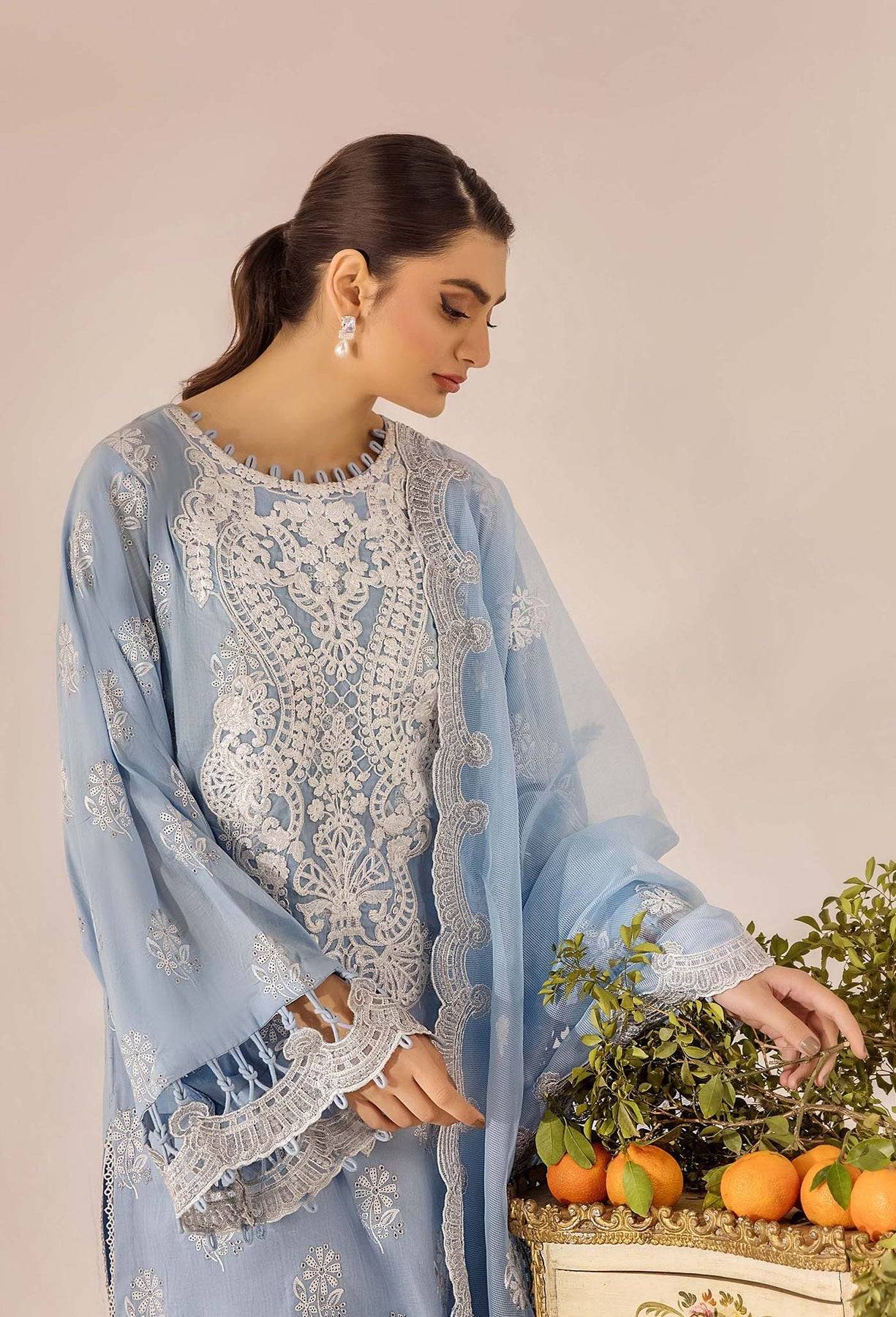 Adans Libas | Inara 25 | CHIKANKARI 4778 by Maria Faisal - Registered Vendor of : Adans Libas - type : Ladies Clothes - 100% original wedding dresses