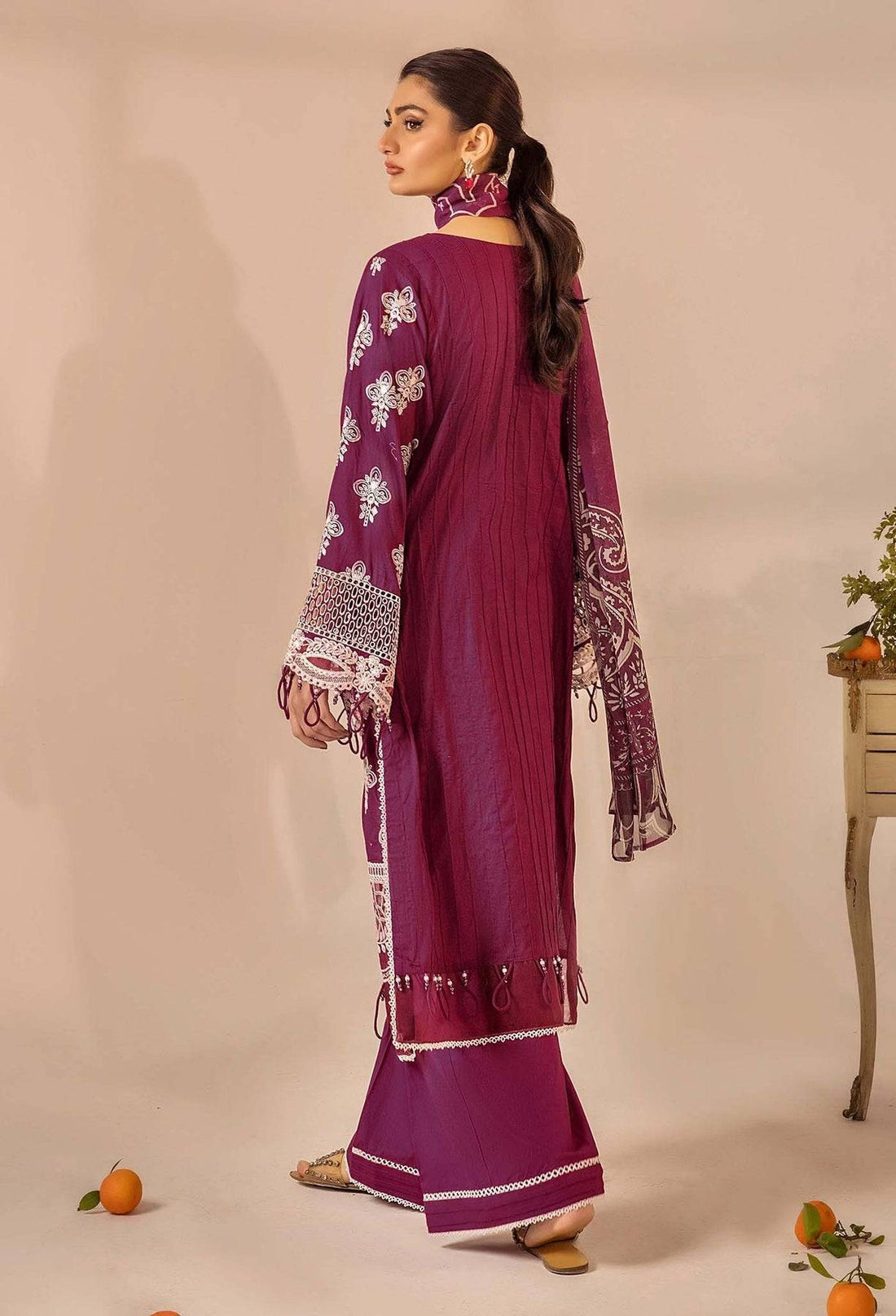 Adans Libas | Chikankari 25 | 4779 by Maria Faisal - Registered Vendor of : Adans Libas - type : Ladies Clothes - 100% original wedding dresses
