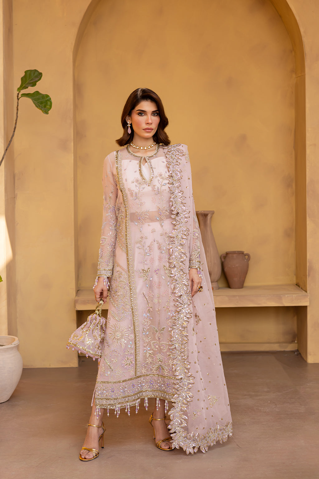 Emaan Adeel I Regalia Luxury Formals I VELOURA - Ladies Clothes - Maria Faisal