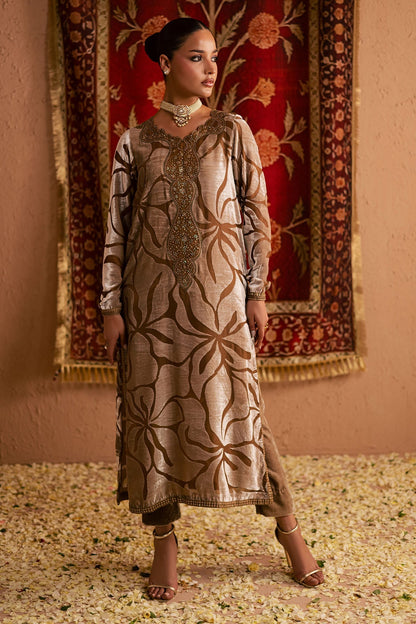 NU2-191 – authentic Pakistani dress from the Ballerina Winter 25 collection for women in the UK