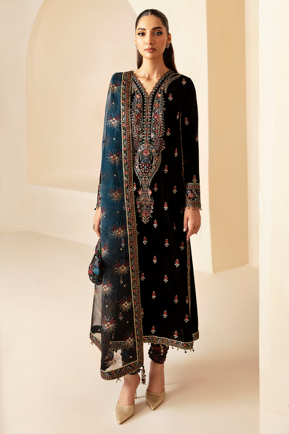 Jazmin | Velvet Edit 24 |  Velvet Formal VF-2028 - Wedding Dress - Maria Faisal