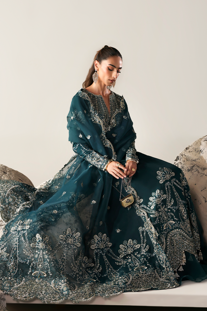Emaan Adeel | Serein Luxe Silk | STARLIGHT SWAY - Formal Dress - available at Maria Faisal in UK and USA.
