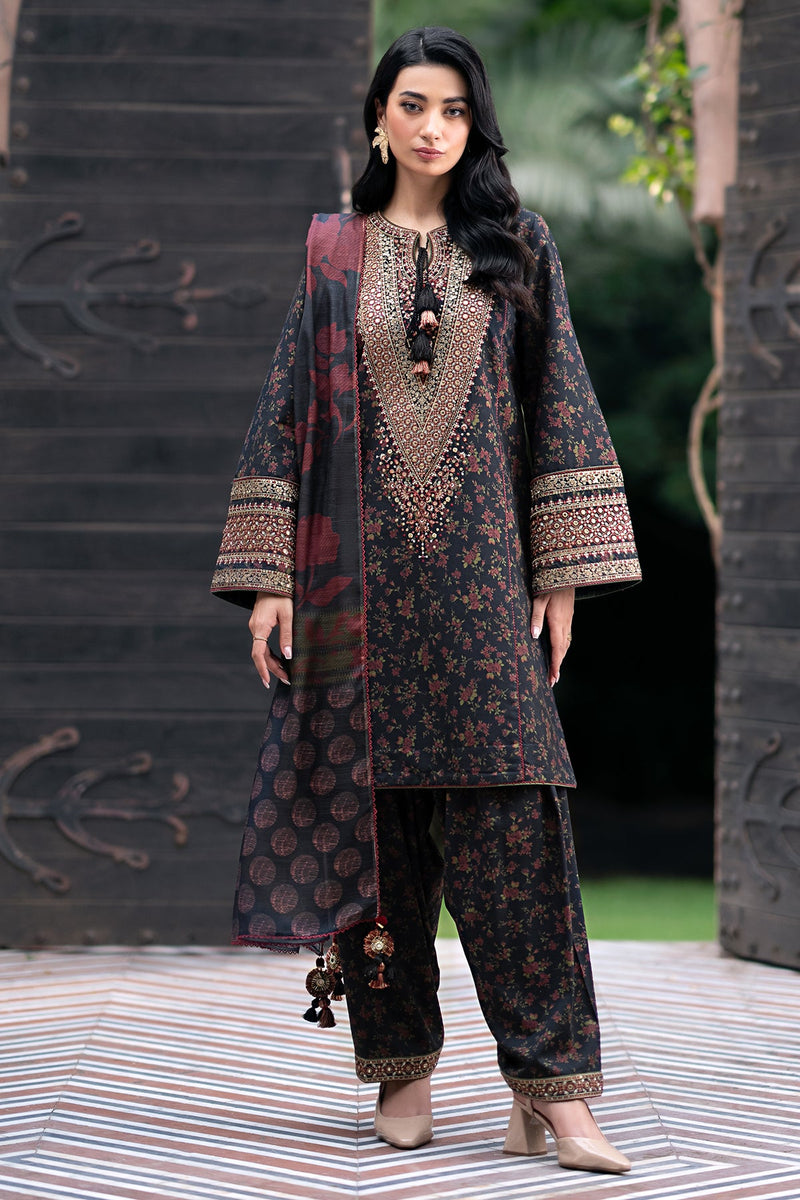 Jazmin | Winter Edition 24 | VISCOSE UW-0068 - Designer Dress with Intricate embroidery and embellishments. Shop elegent wedding dress at Maria Faisal.