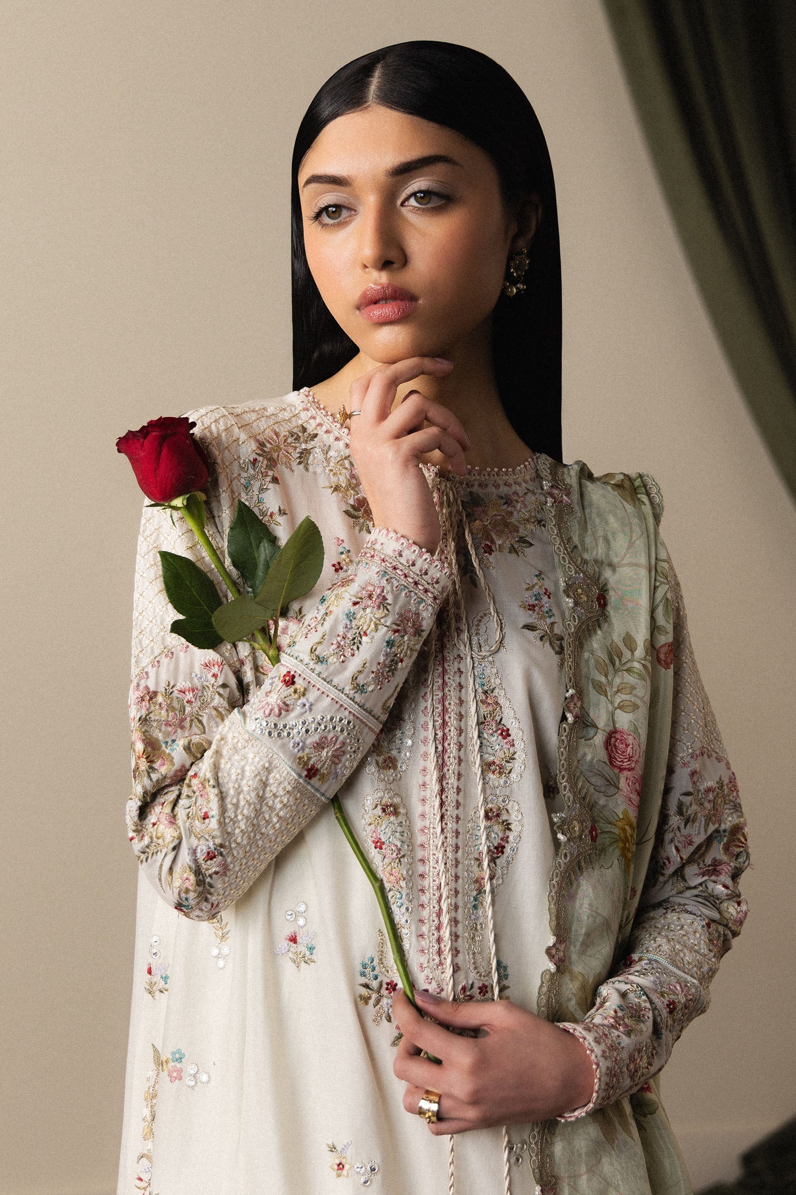  Model Wearing Off White Pima Lawn Long Shirt with Gharara - Zara Shahjahan | Satori 2026 | Shiori-D5 - Ladies Clothes - Maria Faisal