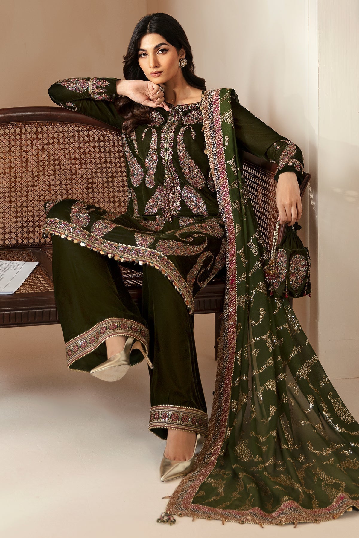Jazmin | Velvet Edit 24 | Velvet Formal VF-2023 - Ladies Clothes - Maria Faisal