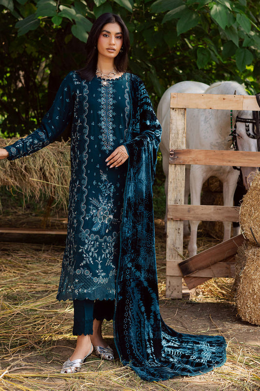 NE-186 – authentic Pakistani dress from the Exclusive Leather Peach collection for women in the UK