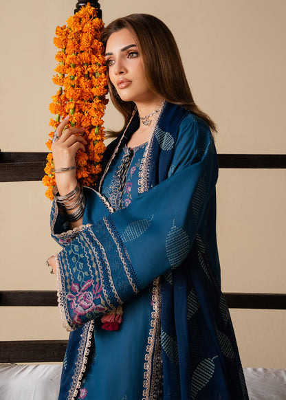 Haseens | Zahia Formal |Liyana - Formal Dress - available at Maria Faisal in UK and USA.