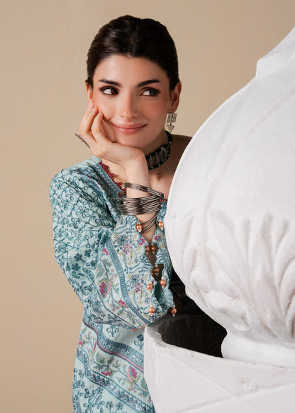 Haseens | Zahia Formal |Firdous - Formal Dress - available at Maria Faisal in UK and USA.