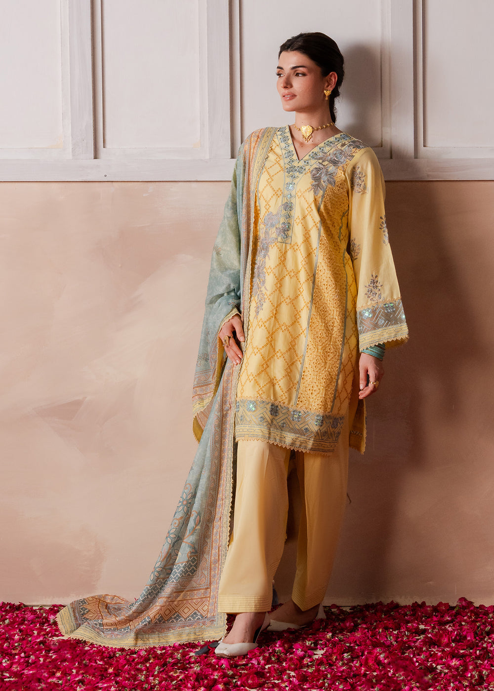 Haseens | Zahia Formal |Maham - Formal Dress - available at Maria Faisal in UK and USA.