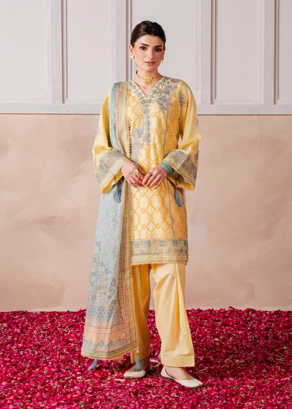 Haseens | Zahia Formal |Maham - Formal Dress - available at Maria Faisal in UK and USA.